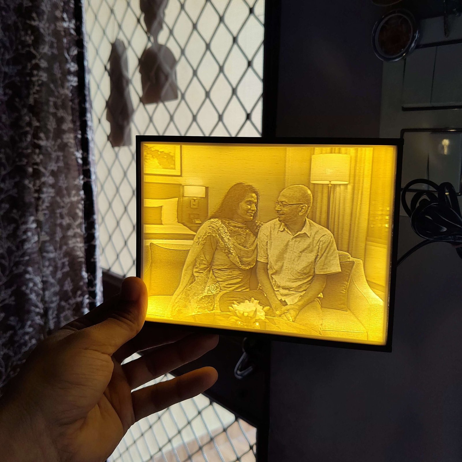 3D Karo - Custom 3D Lithophane Photo Frame with LED Light for mom dad with light