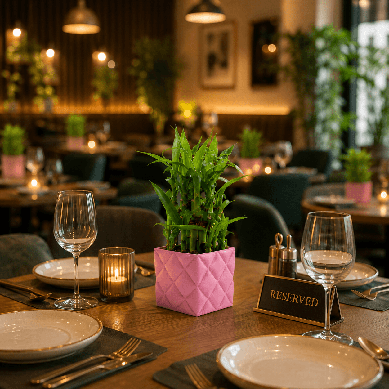 3D karo Pink Diamond Quilt Planter for restaurant